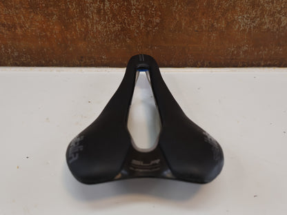 SELLE ITALIA SLR BOOST TI SUPERFLOW / RENNRAD SATTEL / S3 130 MM / TITAN