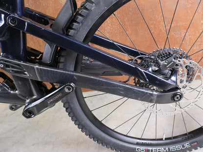 TREK SLASH 8 GEN 6 / MARIANAS BLUE / M/L