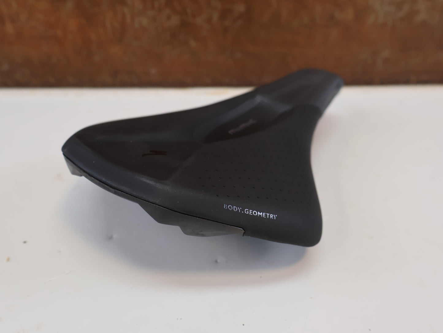 SPECIALIZED POWER EXPERT MIMIC / DAMEN FAHRRADSATTEL / 155 MM / TITAN STREBEN