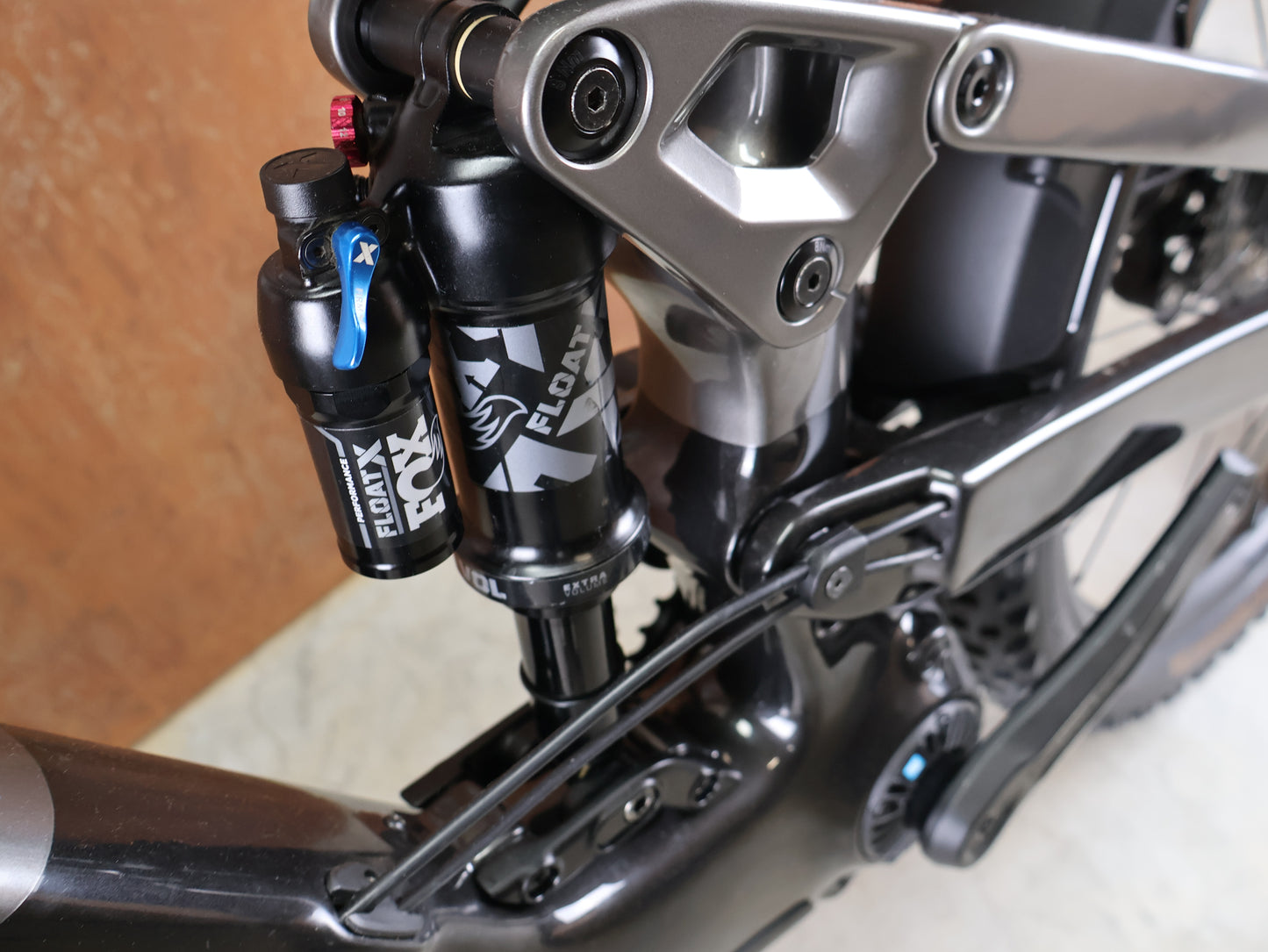 TREK SLASH+ 9.7 SLX/XT – TQ HPR50 580WH / FOX 170MM – MERCURY – GRÖSSE M