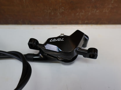 SRAM LEVEL ULTIMATE STEALTH C1 CARBON SET / VR + HR / 2-KOLBEN / STEALTH DESIGN