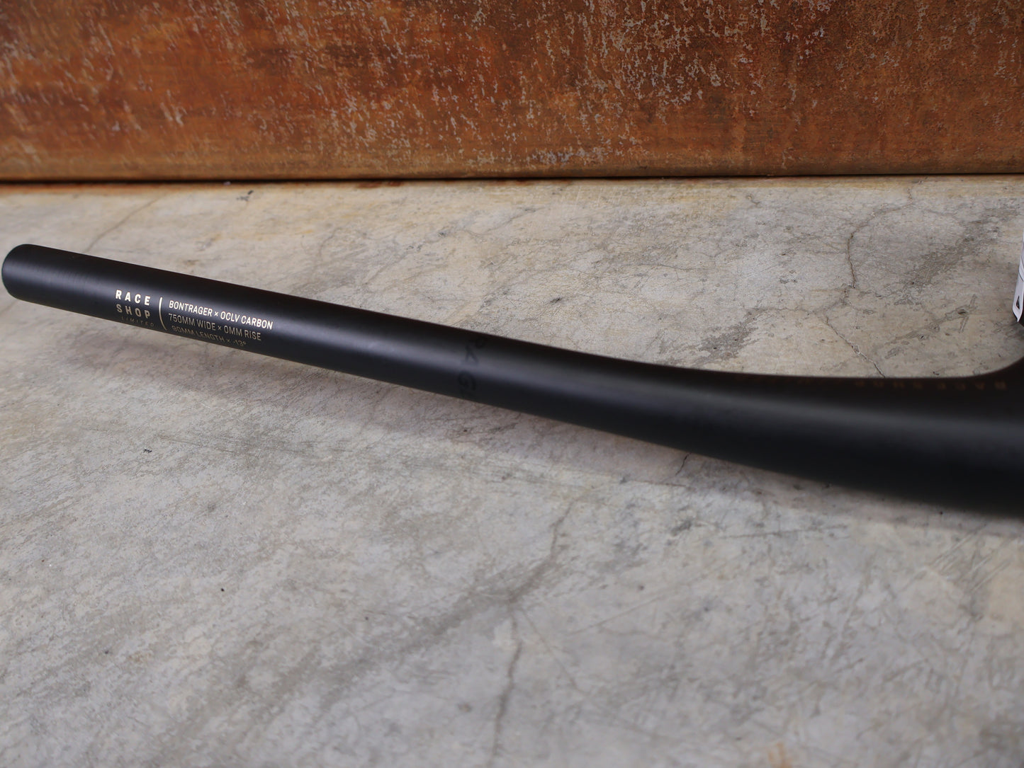 BONTRAGER RSL MTB LENKER-VORBAU EINHEIT 750MM X 90MM – OCLV CARBON – BLENDR READY