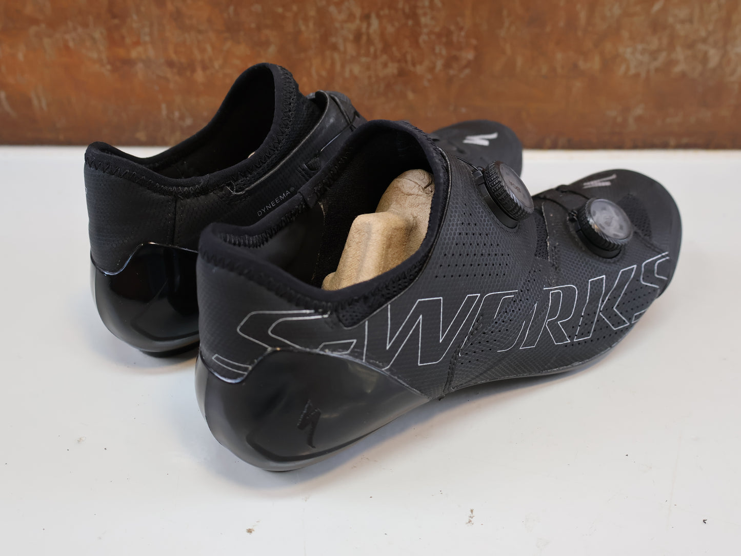 SPECIALIZED S-WORKS ARES / RENNRADSCHUHE / GR. 42 / CARBON / SCHWARZ
