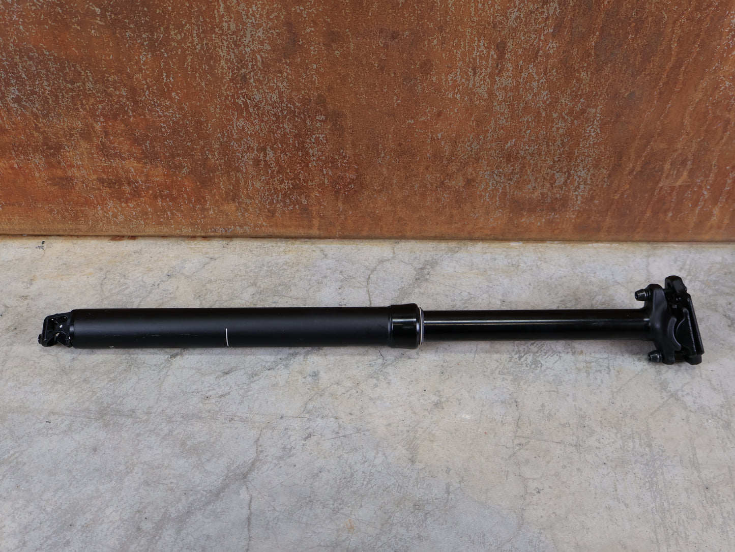 BONTRAGER LINE ELITE VARIOSATTELSTEPOST 31.6 X 480 MM – 170 MM STROKE / MAXFLOW / INTERNAL 