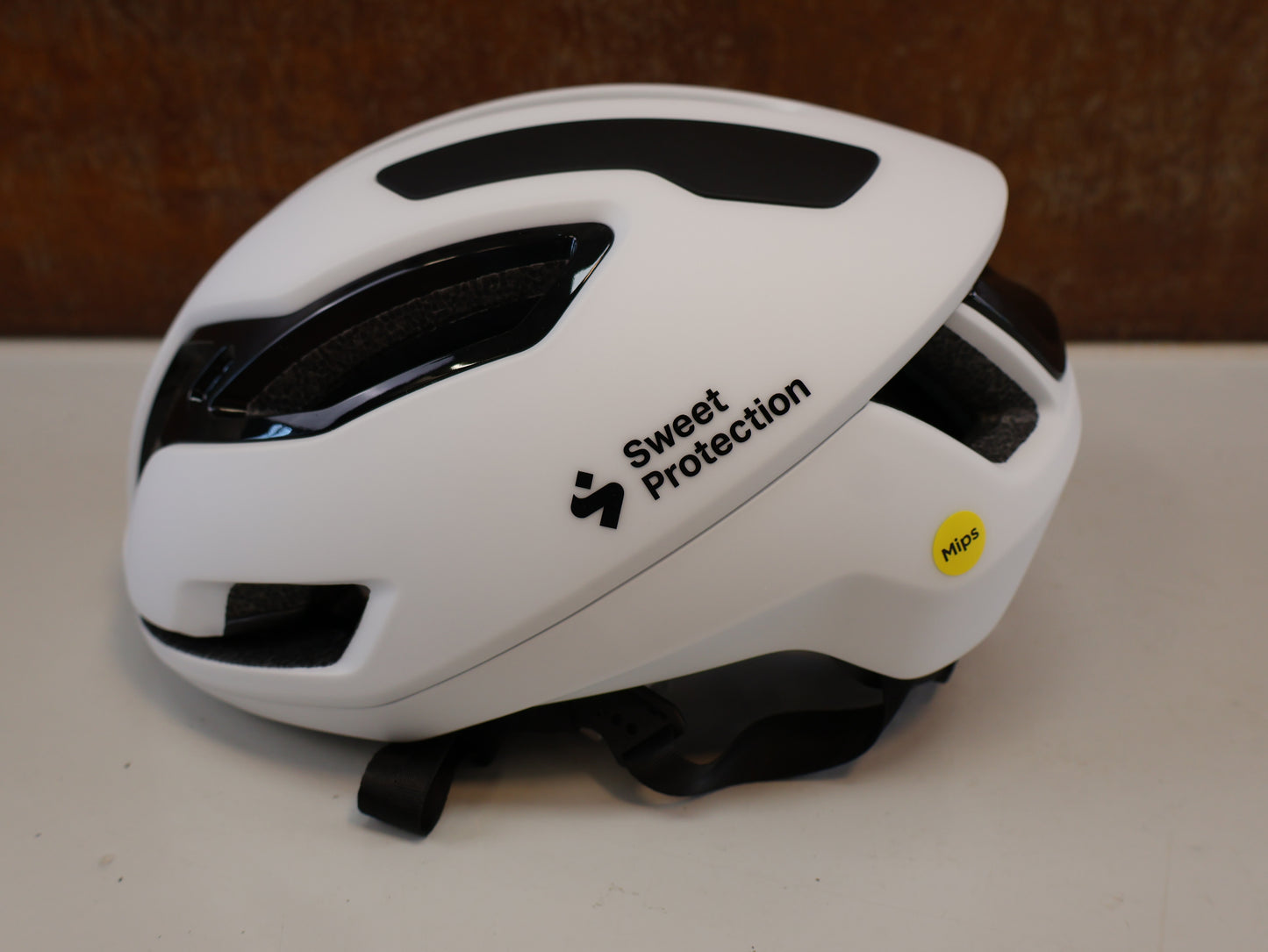 SWEET PROTECTION FALCONER AERO 2VI MIPS / RENNRADHELM / GR. M/L / SATIN WHITE