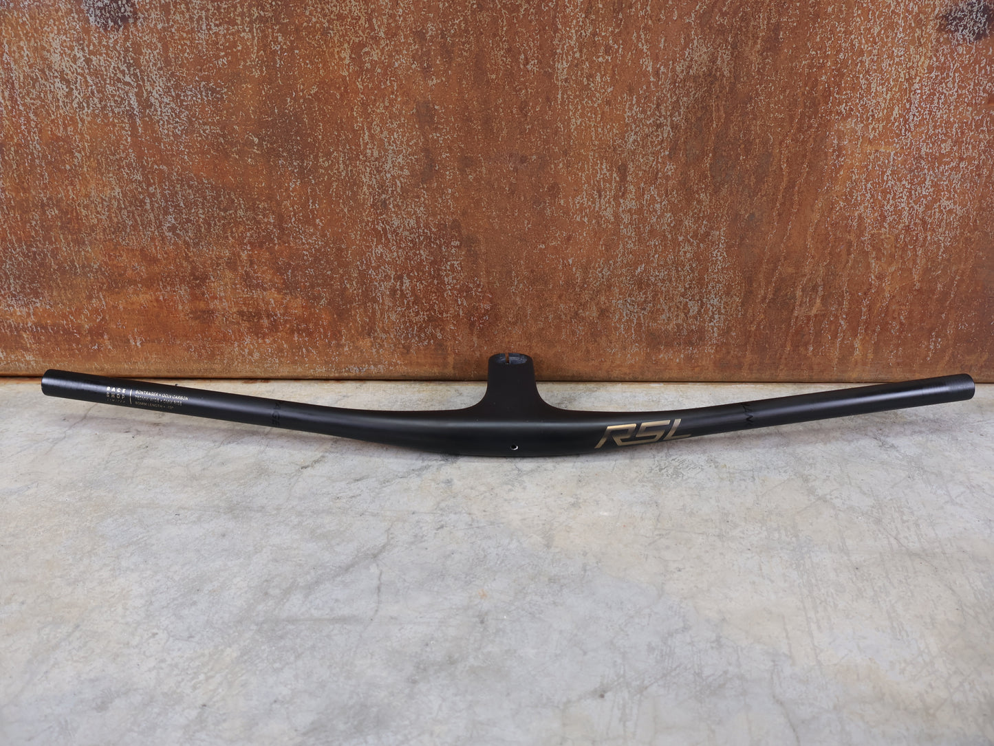 BONTRAGER RSL MTB LENKER-VORBAU EINHEIT 750MM X 80MM – OCLV CARBON – BLENDR READY