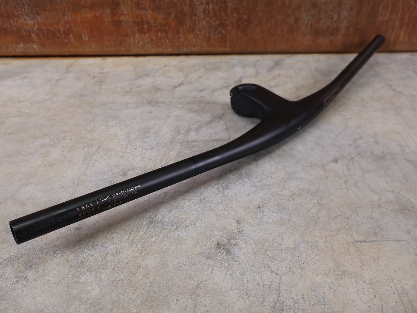 BONTRAGER RSL MTB LENKER-VORBAU EINHEIT 750MM X 80MM – OCLV CARBON – BLENDR READY