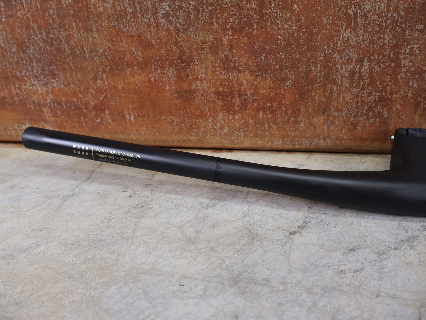 BONTRAGER RSL MTB LENKER-VORBAU EINHEIT 750MM X 70MM – OCLV CARBON – BLENDR READY