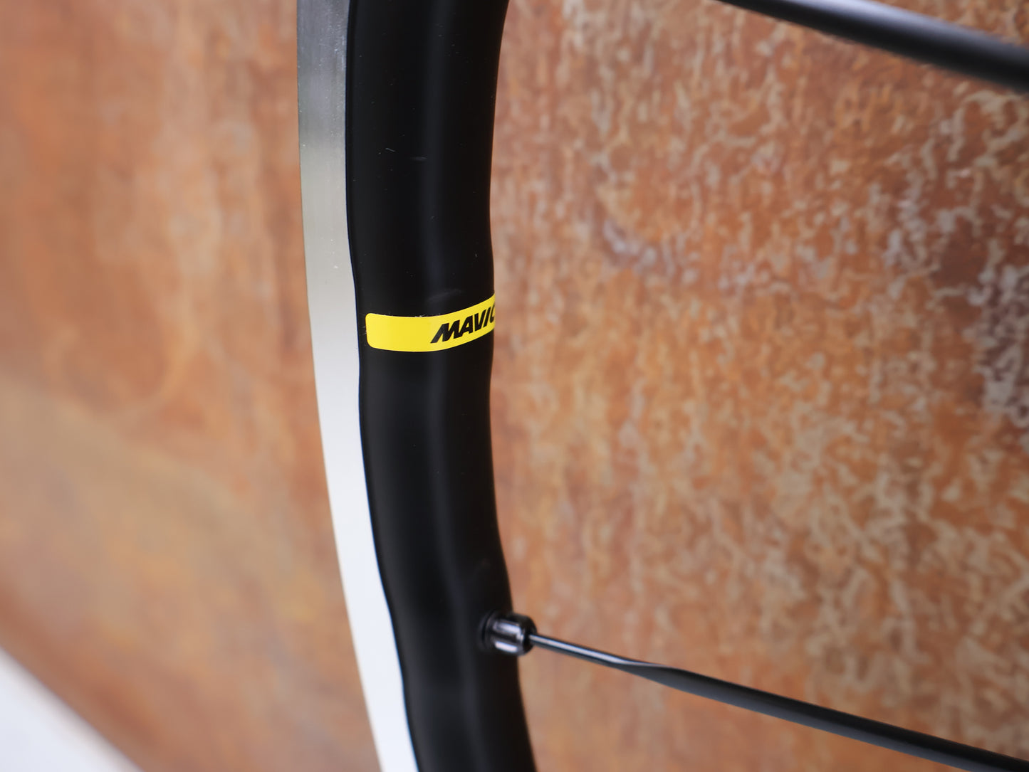 MAVIC KSYRIUM SL UST VORDERRAD 680G / FELGENBREMSE
