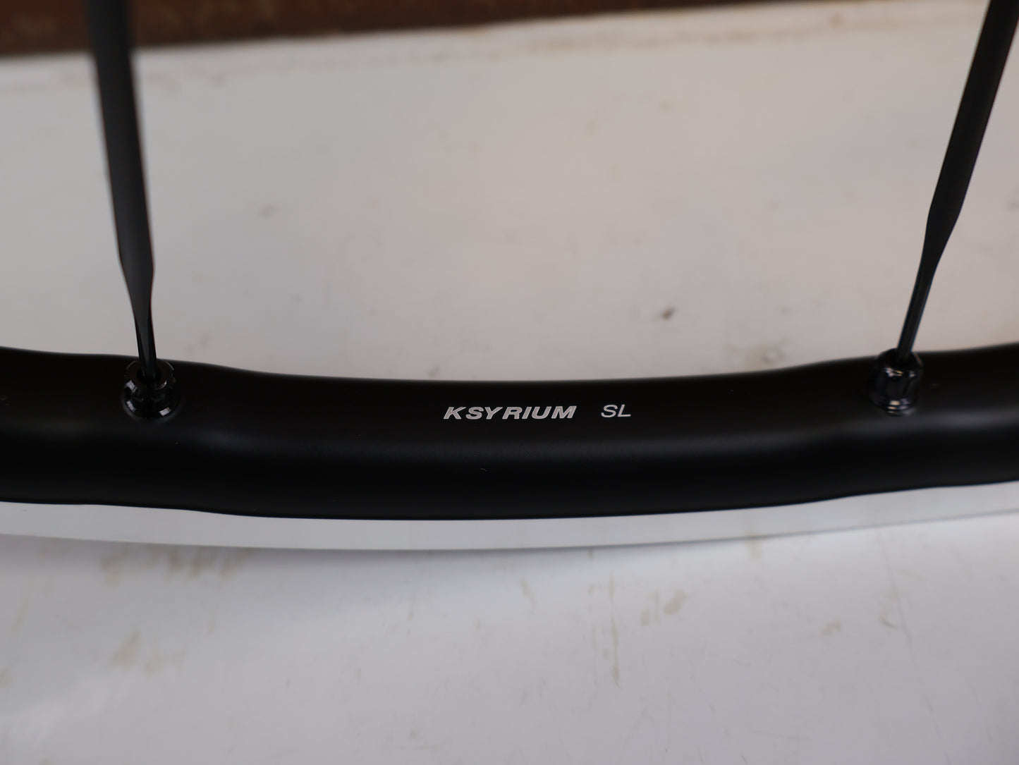 MAVIC KSYRIUM SL UST VORDERRAD 680G / FELGENBREMSE