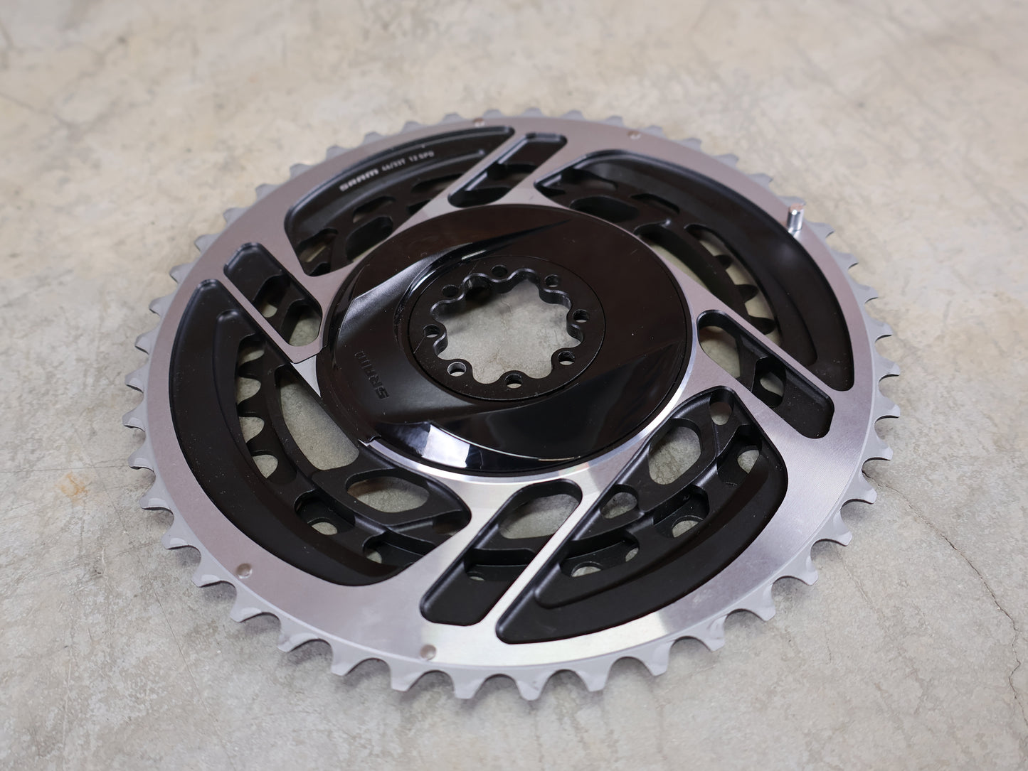 SRAM RED AXS CHAINRING SET 46-33 TEETH – 8-BOLT / 12-SPEED 
