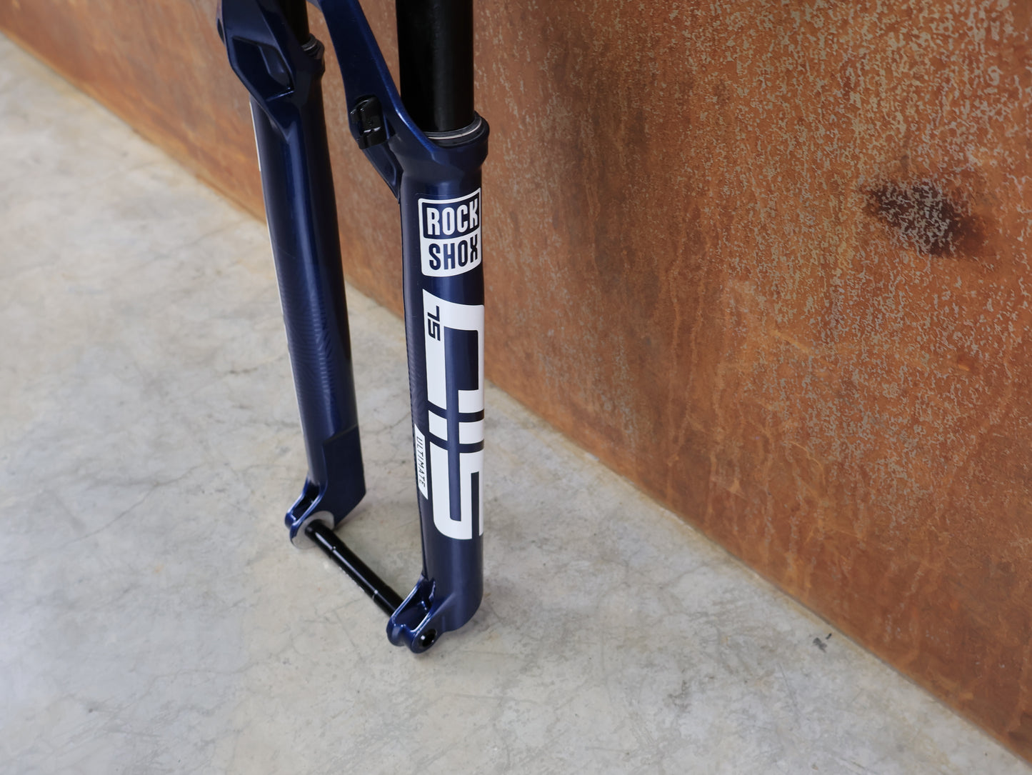 ROCKSHOX SID SL ULTIMATE FLIGHT ATTENDANT 29" – 110 MM – 44 MM OFFSET – BOOST / SID BLUE CRUSH