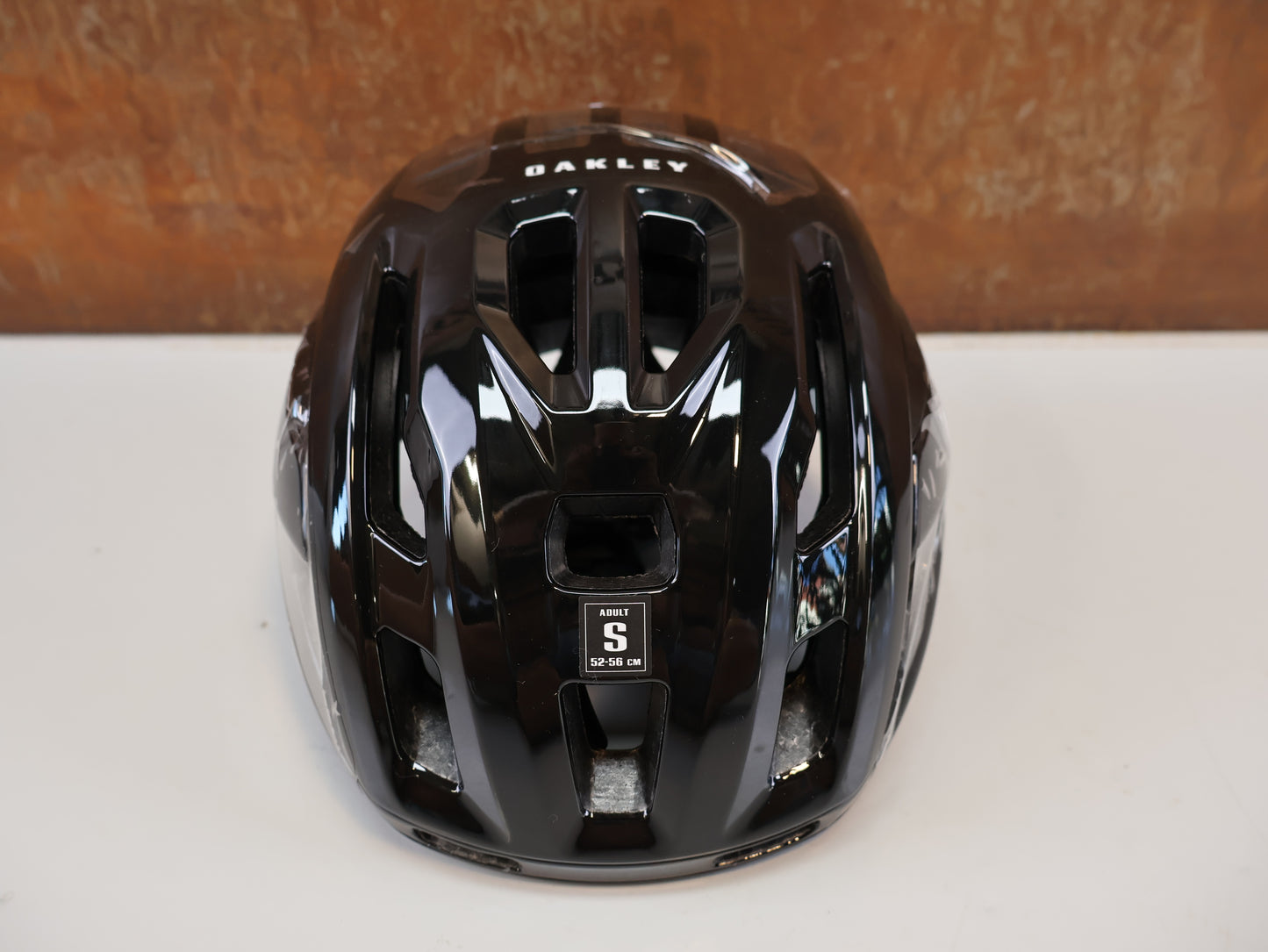 OAKLEY ARO3 ENDURANCE MIPS / GR. S 52-56 CM / RENNRAD HELM / SCHWARZ
