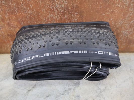 SCHWALBE G-ONE BITE PERFORMANCE SET / 28x1.70 (700x45C) / RACEGUARD / TLE / BLACK