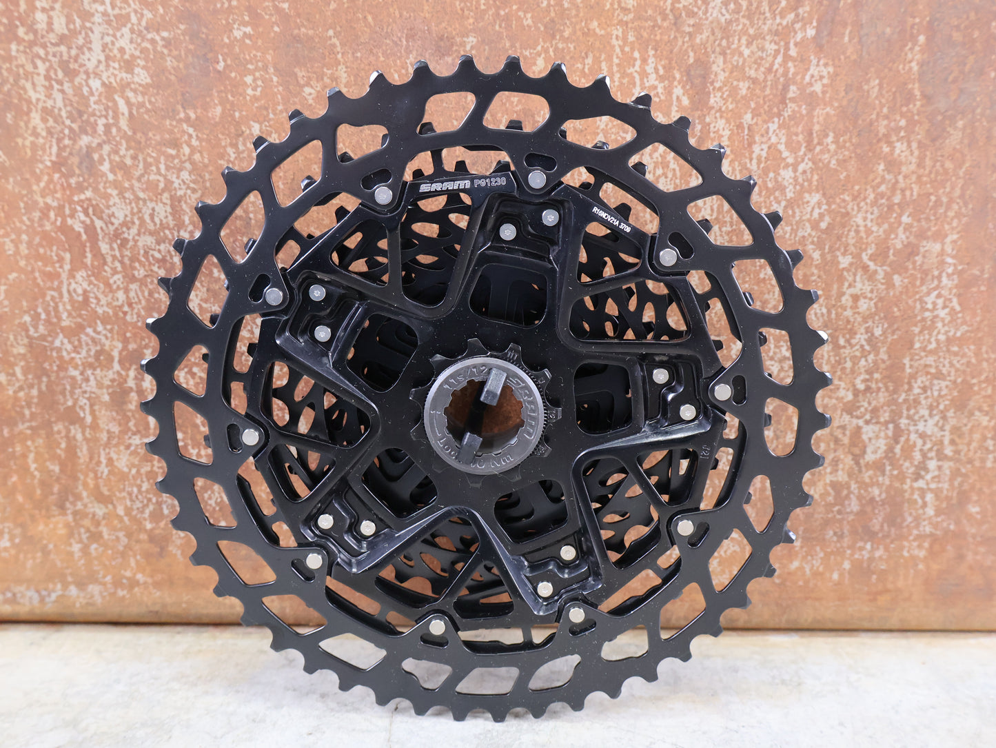 SRAM NX EAGLE PG-1230 KASSETTE / 12-FACH / 11-50 ZÄHNE / HG-FREILAUF / SCHWARZ