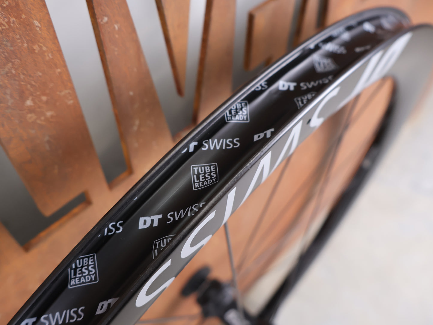 DT SWISS ERC 1600 DB 45 LAUFRADSATZ – CARBON / DISC / SRAM XDR