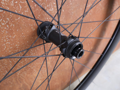 DT SWISS ERC 1600 DB 45 LAUFRADSATZ – CARBON / DISC / SRAM XDR