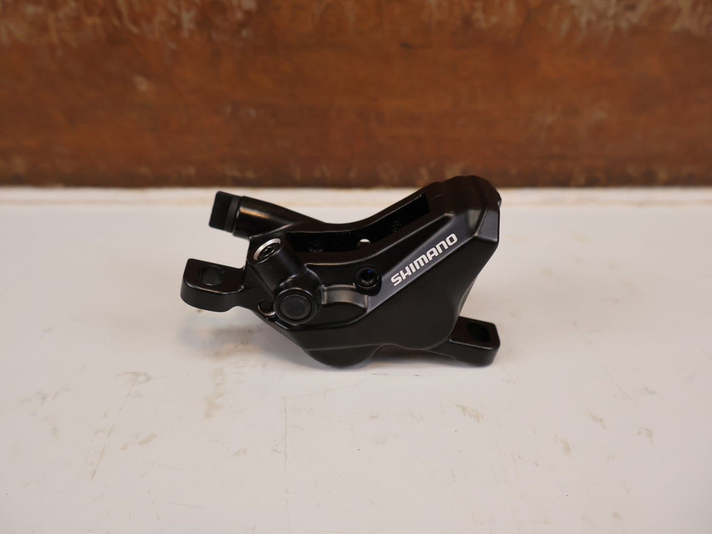 SHIMANO BR-MT420 SCHEIBENBREMSSATTEL 4-KOLBEN POSTMOUNT SCHWARZ