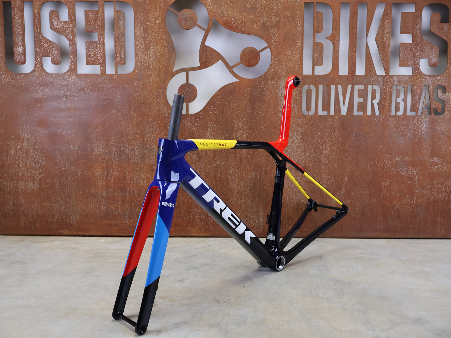 TREK MADONE SLR GEN 8 CARBON DISC RAHMENSET NAVY SMOKE S