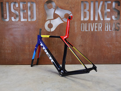 TREK MADONE SLR GEN 8 CARBON DISC RAHMENSET NAVY SMOKE M