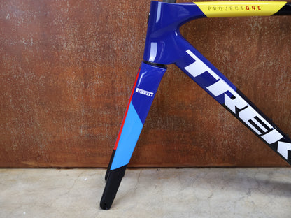 TREK MADONE SLR GEN 8 CARBON DISC RAHMENSET NAVY SMOKE M