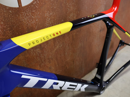 TREK MADONE SLR GEN 8 CARBON DISC RAHMENSET NAVY SMOKE M