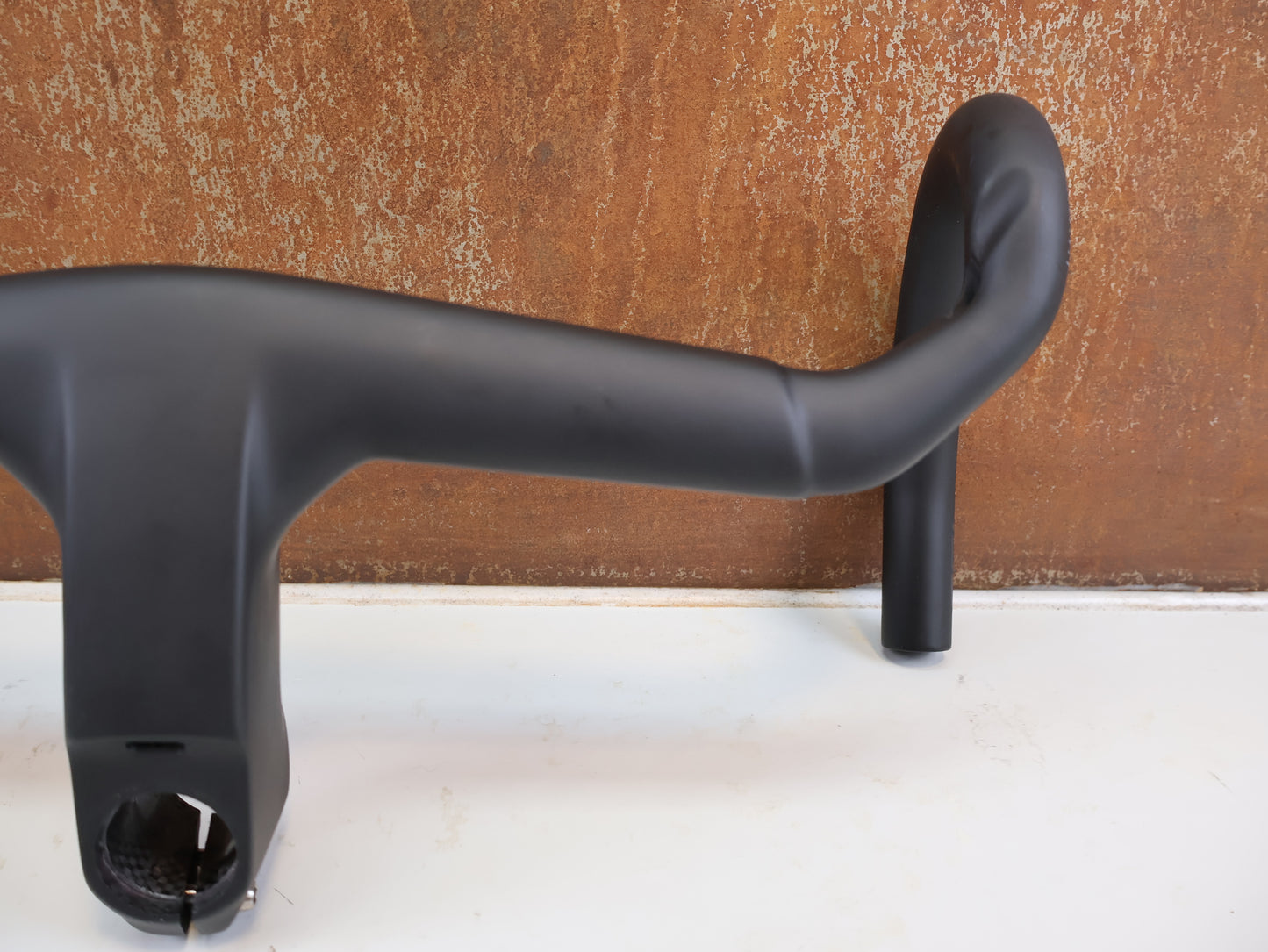 TREK AERO RSL ROAD CARBON COCKPIT 390 / 420MM X 90MM