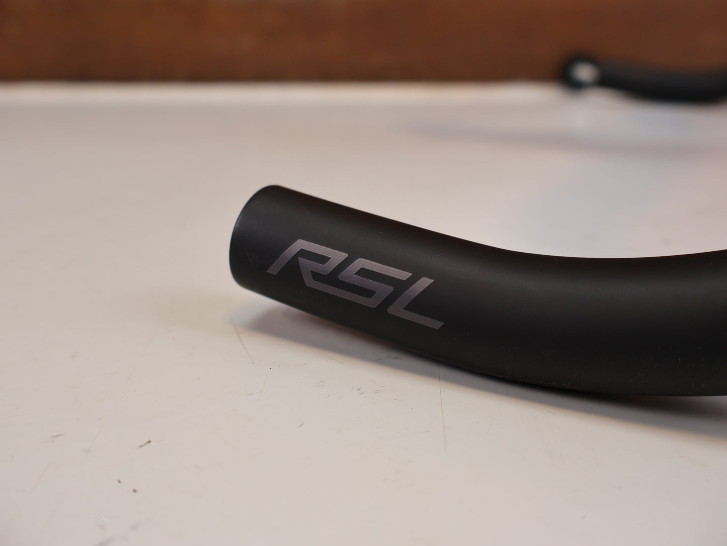 TREK AERO RSL ROAD CARBON COCKPIT 390 / 420MM X 90MM