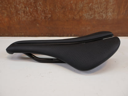 BONTRAGER AEOLUS PRO AERO CARBON SATTEL 145MM 173G