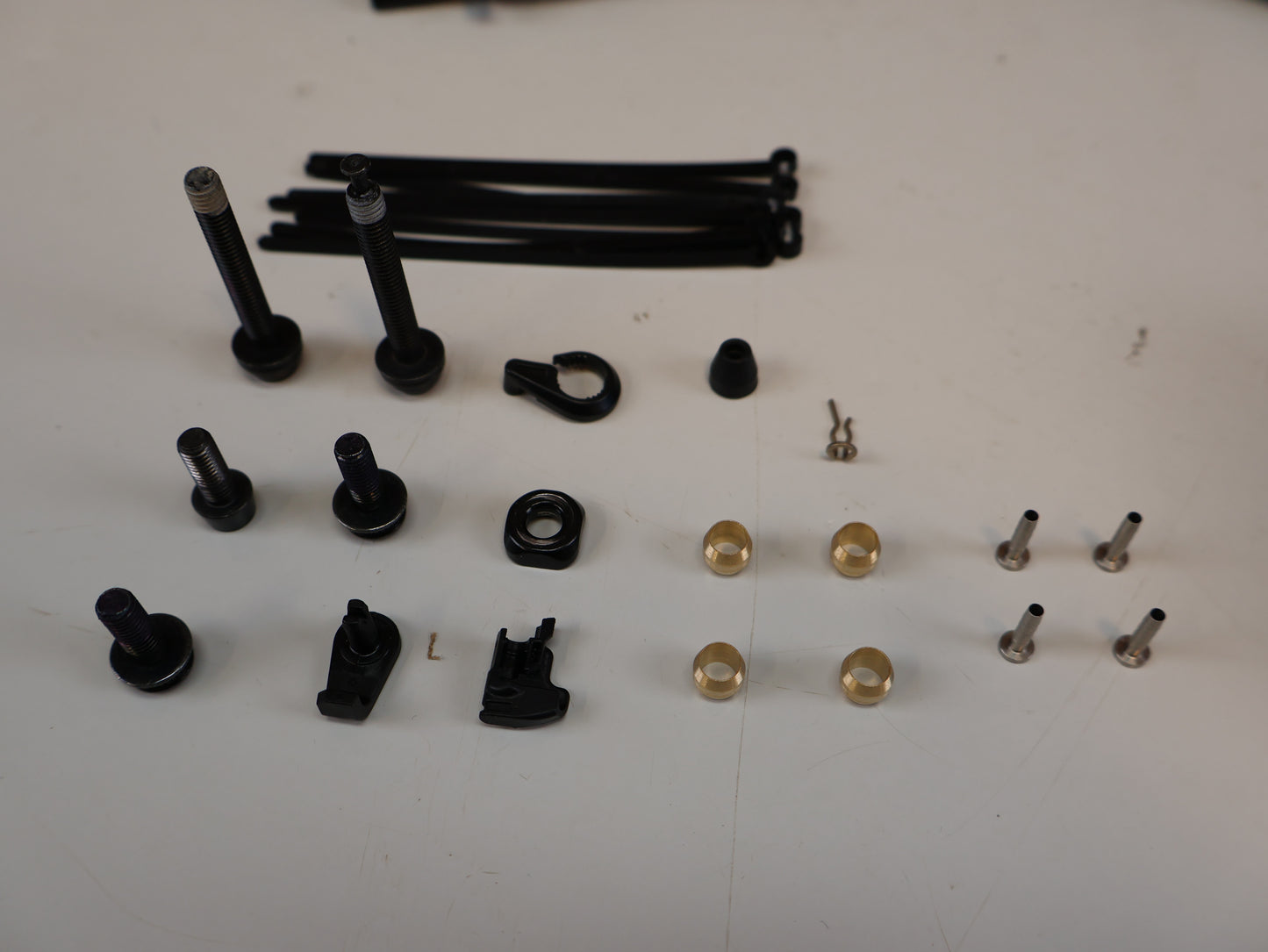 SHIMANO DURA-ACE 9270 DI2 SCHALTGRUPPE / 2X12-FACH / HYDRAULISCH / SEMI-WIRELESS