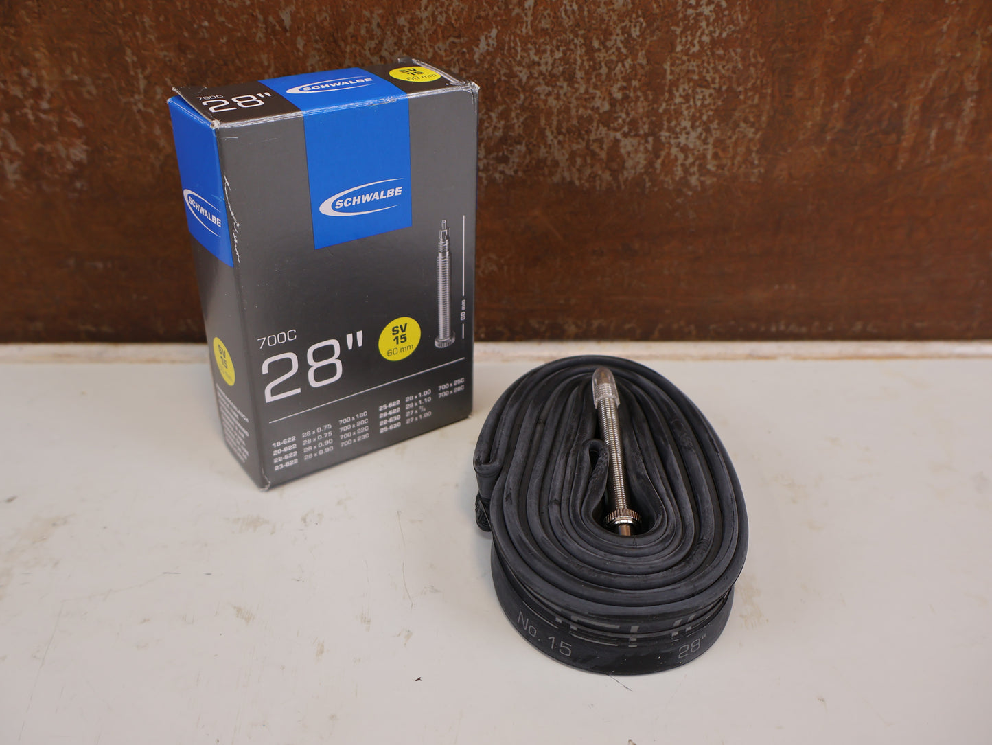 SCHWALBE NR 15 SCHLAUCH 28 ZOLL PRESTA 40MM RENNRAD 105G