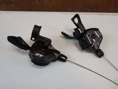SHIMANO DEORE XT SL-M8000-I / SCHALTHEBEL PAAR / 2/3X11-FACH / I-SPEC II