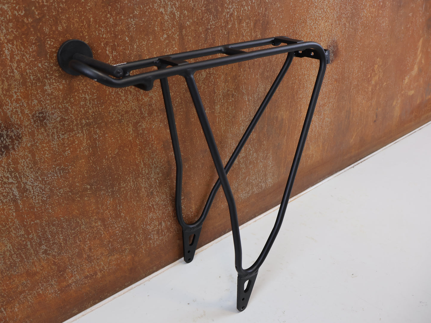 BONTRAGER BACKRACK LIGHTWEIGHT MIK GEPÄCKTRÄGER SCHWARZ OHNE MONTAGEMATERIAL