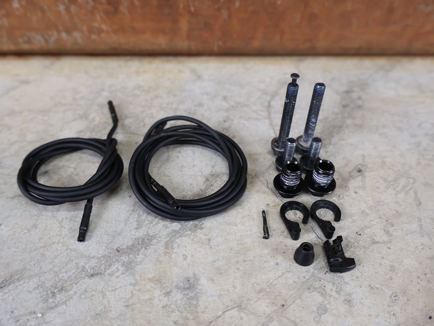 SHIMANO ULTEGRA DI2 R8170 / ELEKTRONISCHE SCHALTGRUPPE / 2X12-FACH / DISC