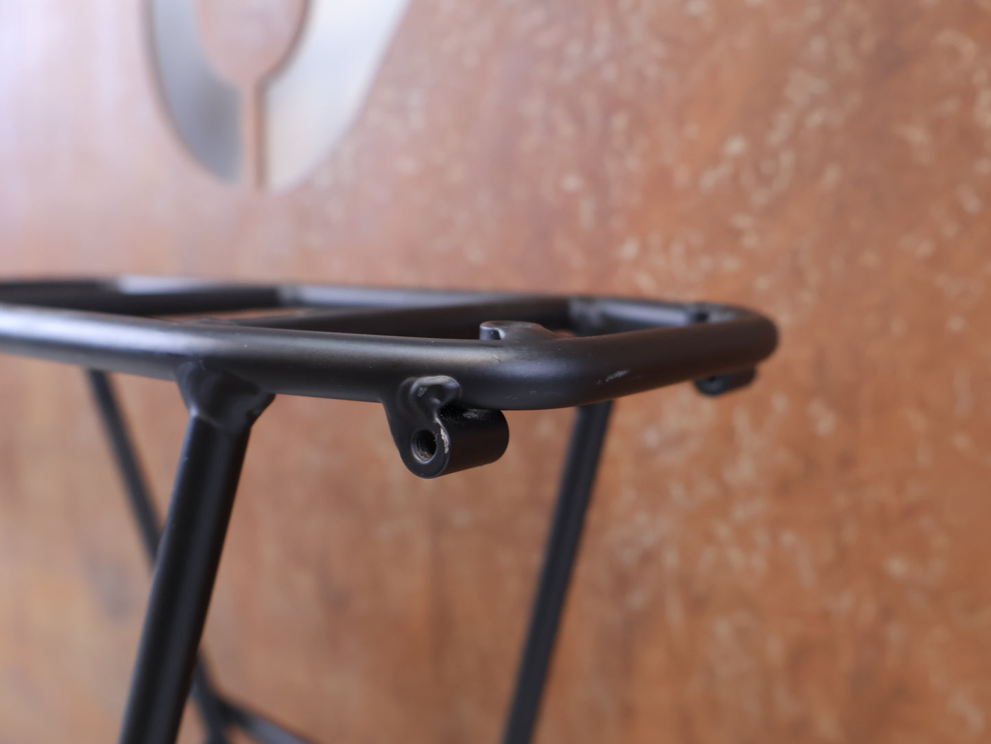 BONTRAGER CARRY FORWARD FRONTGEPÄCKTRÄGER SCHWARZ MATT 15KG MONTAGEMATERIAL UNVOLLSTÄNDIG