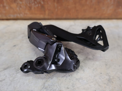 SHIMANO ULTEGRA DI2 R8170 / ELEKTRONISCHE SCHALTGRUPPE / 2X12-FACH / DISC