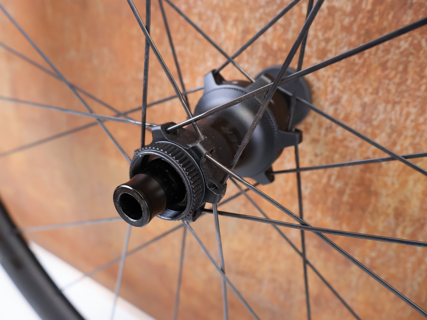 BONTRAGER AEOLUS PRO 3V CARBON LAUFRADSATZ XDR 25MM 1575G
