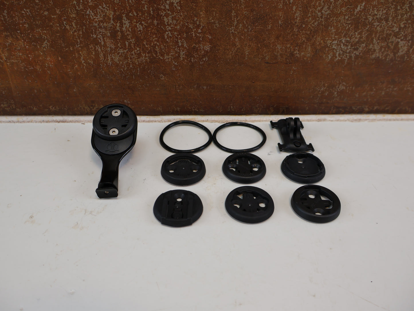 SPECIALIZED GPS HALTERUNG / ALUMINIUM LENKERHALTER / TARMAC AETHOS VENGE / SCHWARZ