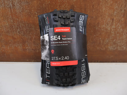 BONTRAGER SE4 TEAM ISSUE TLR MTB-REIFEN 27.5X2.4 SCHWARZ 845G