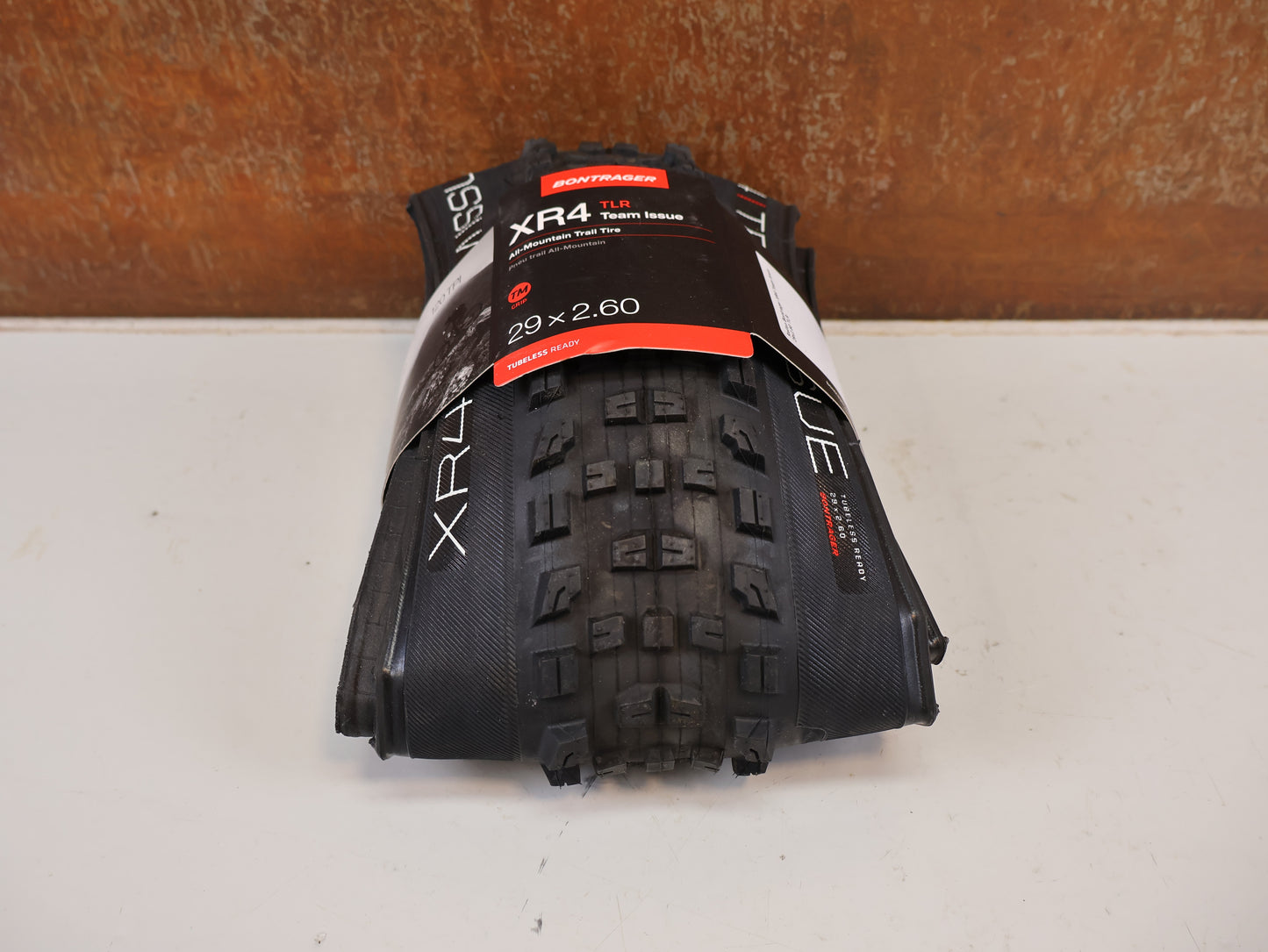 BONTRAGER XR4 TEAM ISSUE TLR MTB REIFEN 29X2.60 SCHWARZ 120 TPI