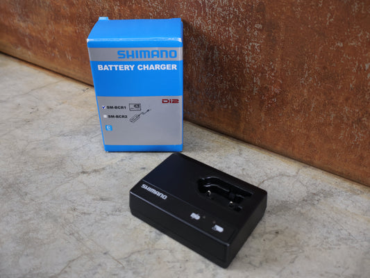 SHIMANO SM-BCR1 / DI2 LADEGERÄT / EXTERNER AKKU / SM-BCR1