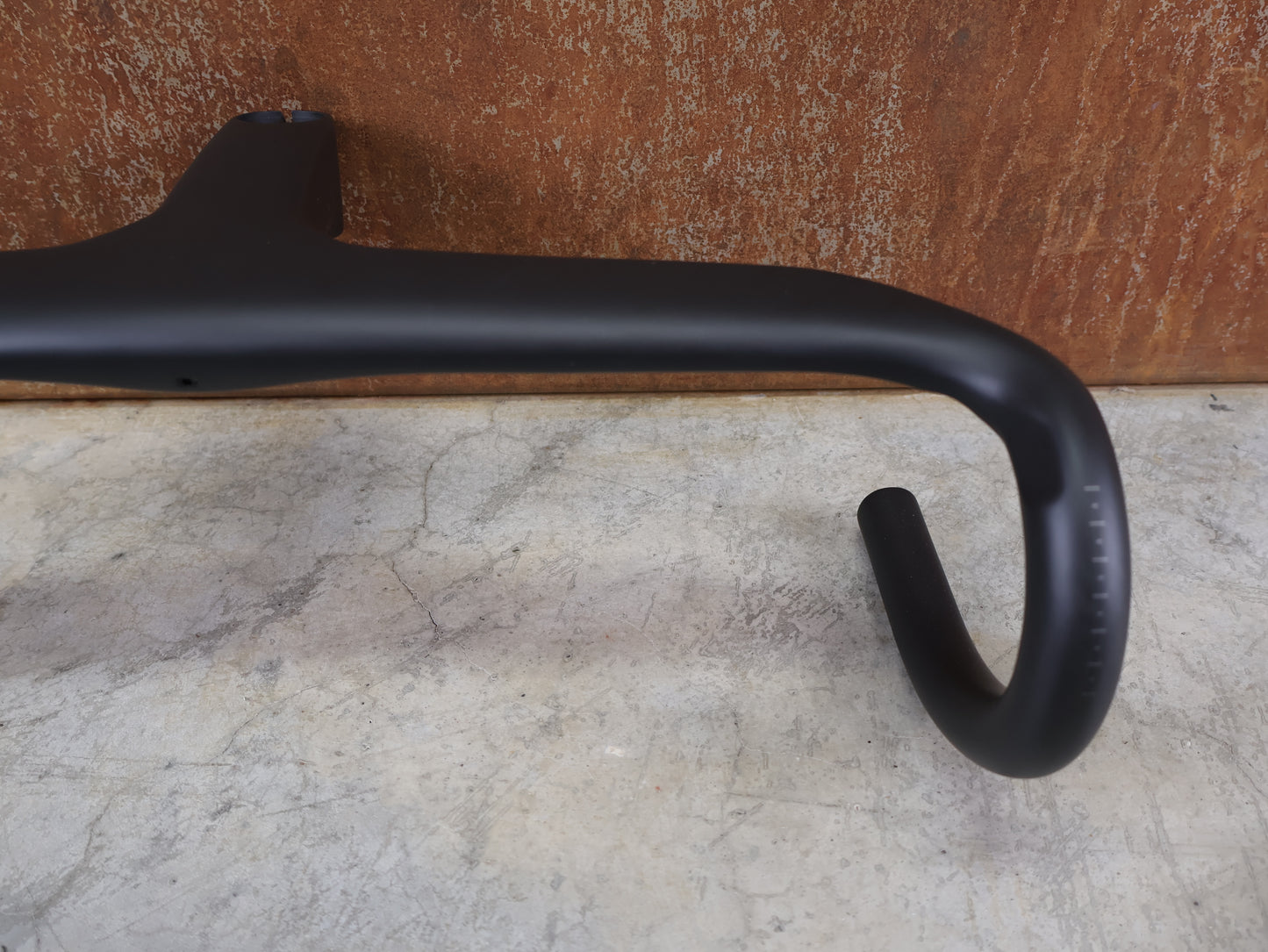 BONTRAGER / AEOLUS RSL VR-C / OCLV CARBON LENKER-VORBAU-EINHEIT / 440 MM X 120 MM / 302 G