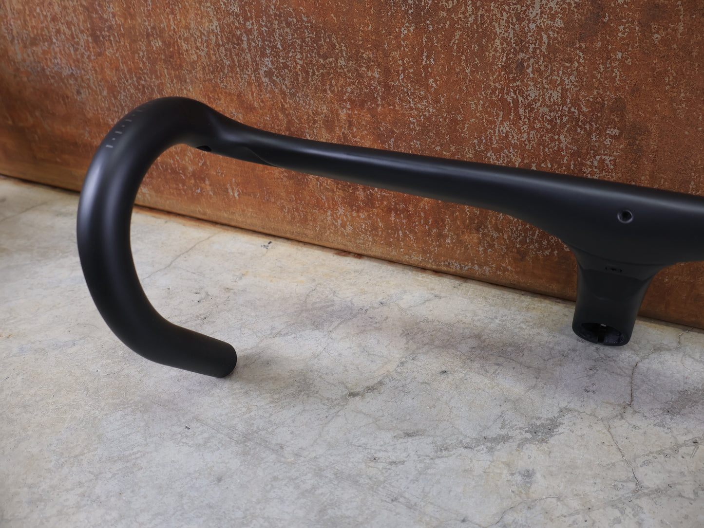 BONTRAGER / AEOLUS RSL VR-C / OCLV CARBON LENKER-VORBAU-EINHEIT / 440 MM X 120 MM / 302 G