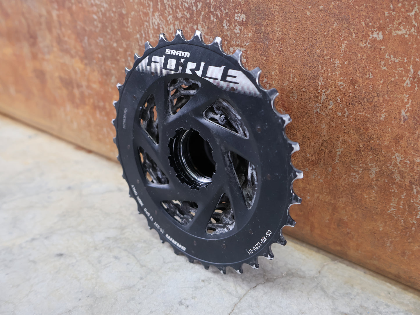 SRAM FORCE XG-1270 / 12-FACH ROAD KASSETTE / 10–33 Z / 267 G