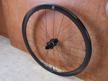 GIANT SLR 2 36 DISC / CARBON TUBELESS LAUFRADSATZ / HOOKLESS / SHIMANO HG / 1618 G