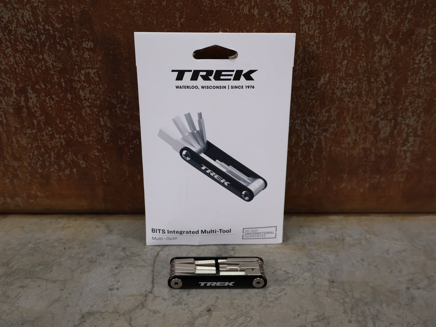 TREK BITS INTEGRATED MULTITOOL / KOMPAKT-WERKZEUG / 9 FUNKTIONEN / 50 G