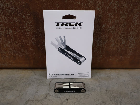 TREK BITS INTEGRATED MULTITOOL / KOMPAKT-WERKZEUG / 9 FUNKTIONEN / 50 G