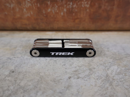 TREK BITS INTEGRATED MULTITOOL / KOMPAKT-WERKZEUG / 9 FUNKTIONEN / 50 G