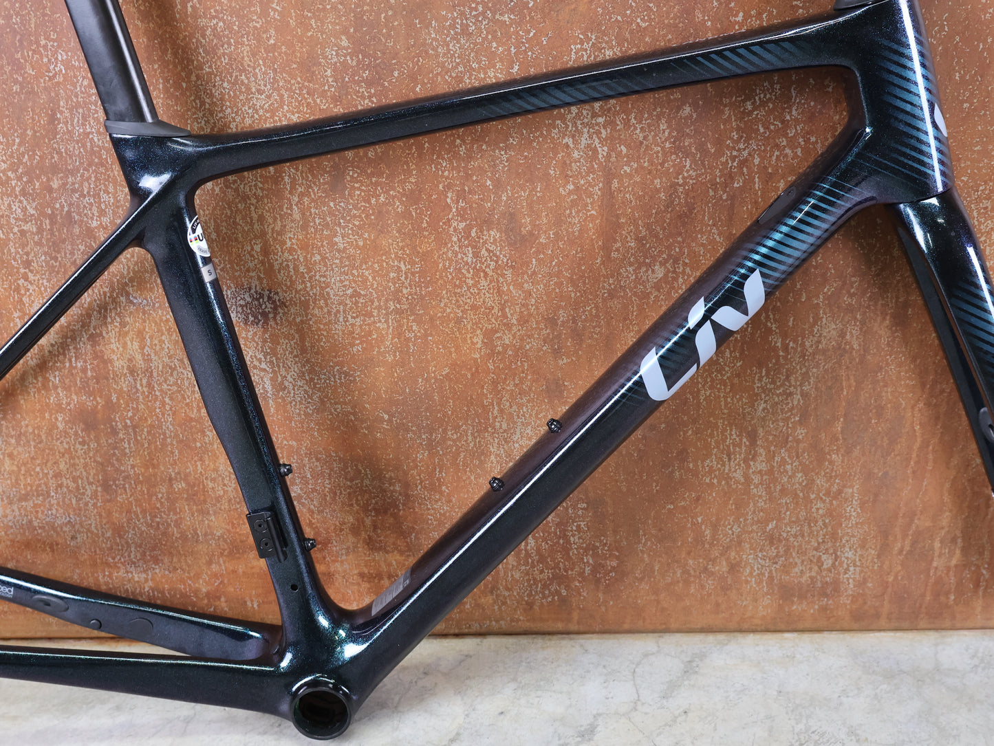 LIV LANGMA ADVANCED DISC / CARBON RAHMENSET / GRÖSSE S / COMPACT ROAD / 1900 G