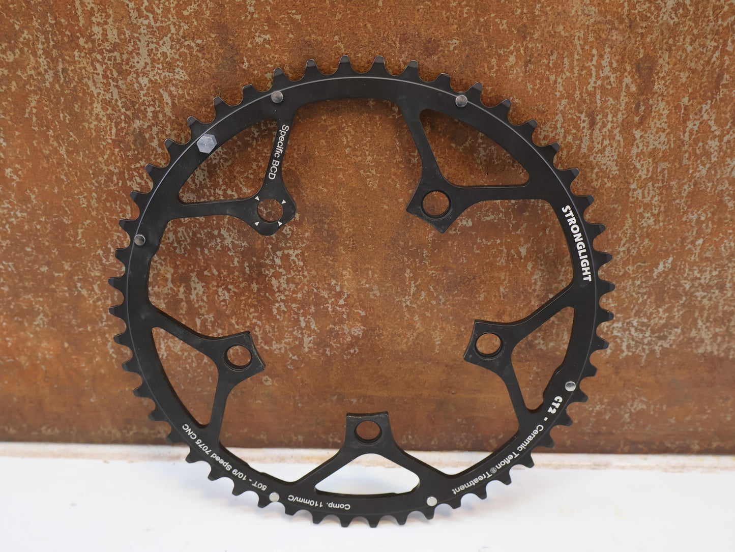 STRONGLIGHT TYPE 110 C KETTENBLATT / RENNRAD ANTRIEB / 5-ARM 110 MM / 50 ZÄHNE SCHWARZ